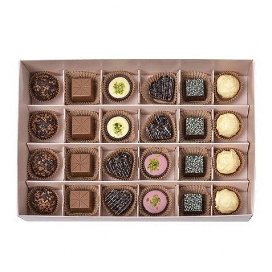 Handmade Chocolate Candy Set "Rūta", 450 g.