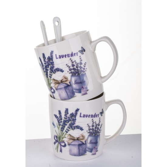 Two cups with lavender